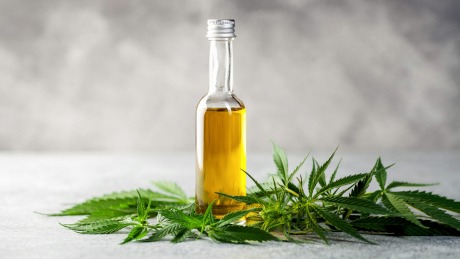 Using CBD Oil for Pain Relief 